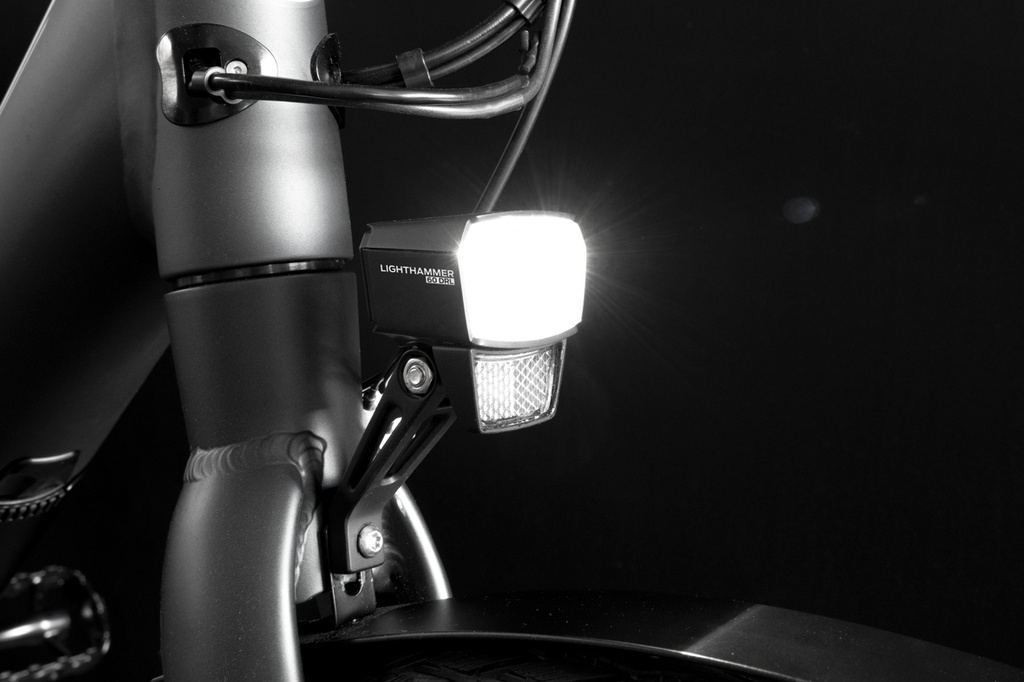 Trelock LS 800 LIGHT HAMMER 60 + ZL 410 AM első lámpa ebike akkumulátorhoz