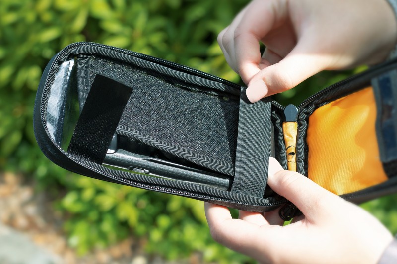 SKS-Germany Compit+ + Com/SmartBag okostelefon tartó