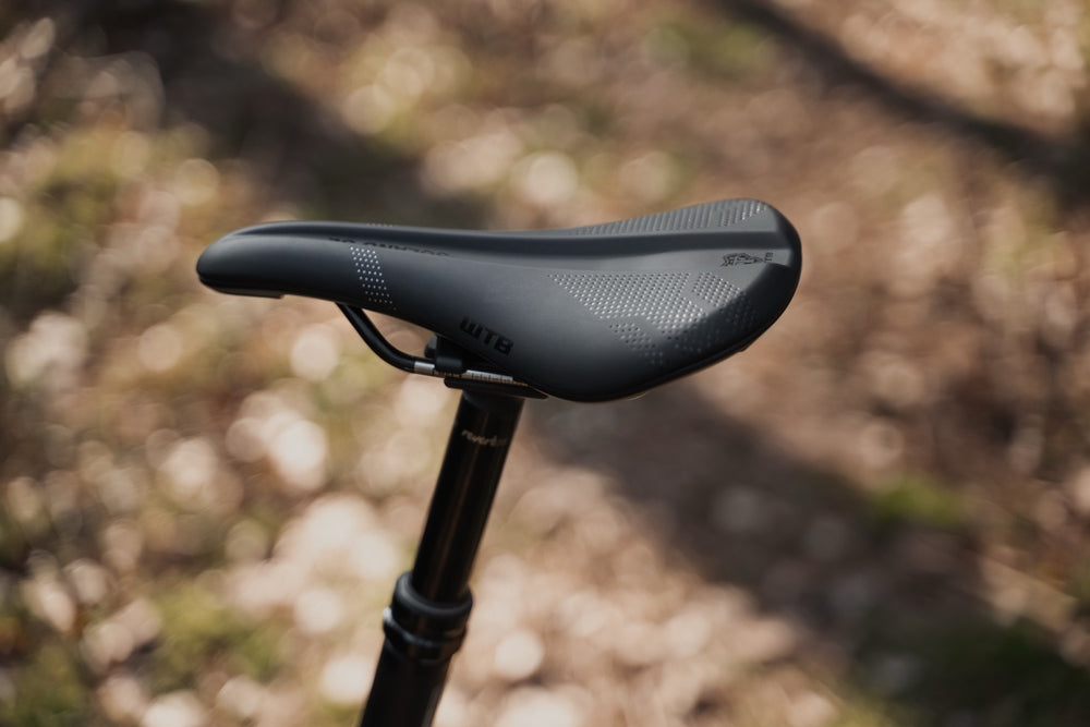 WTB Solano SL Medium Titanium nyereg [142 mm, 240 mm]