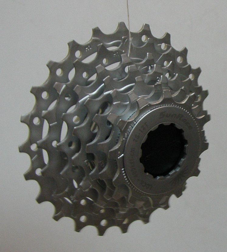 Sunrace CSR637 7 sebességes fogaskeréksor [nikkel, 12-24, Dobozos]