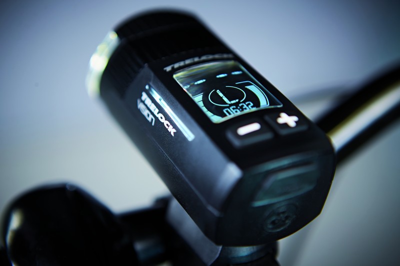 Trelock LS760 I-GO Vision + LS740 Vector Signal akkumulátoros első+hátsó lámpa