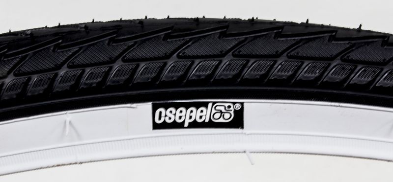 KÖP CSEPEL 28X1,50 (700X38C) P1024A FEHÉR OLDAL 28X1,50 CSEPEL 700X38C P1024A FEHÉR OLDA