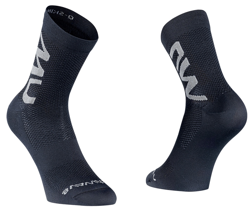 Zokni NORTHWAVE EXTREME AIR MID XS FEKETE/SZÜRKE