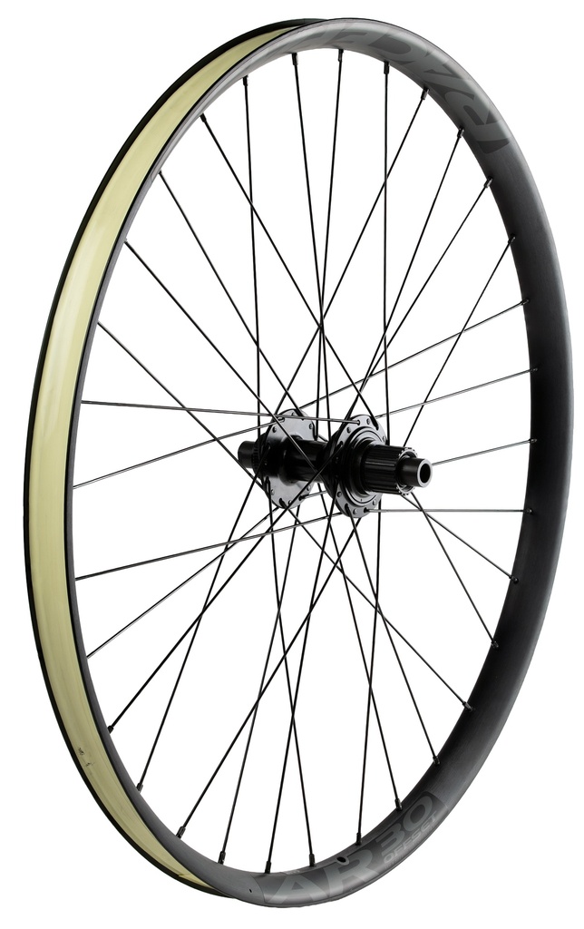 Kerék MERIDA MTB RACE FACE AR30 CL hátsó 27.5"