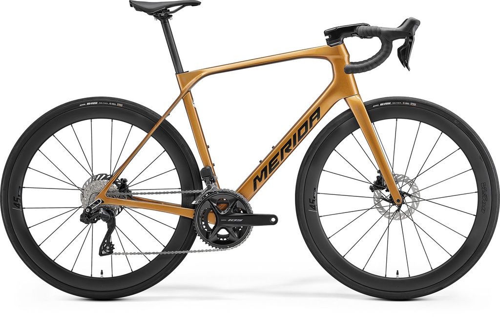 MERIDA SCULTURA ENDURANCE 6000 L ARANY/FEKETE