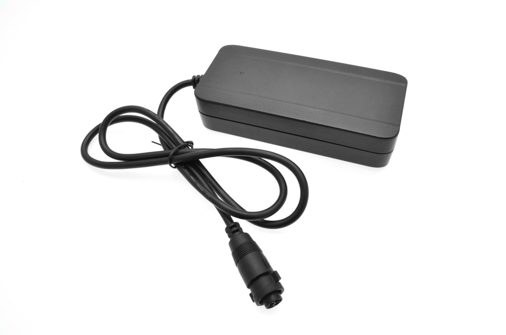 Töltő MAHLE X35-höz (230 V-os kábel nélkül)